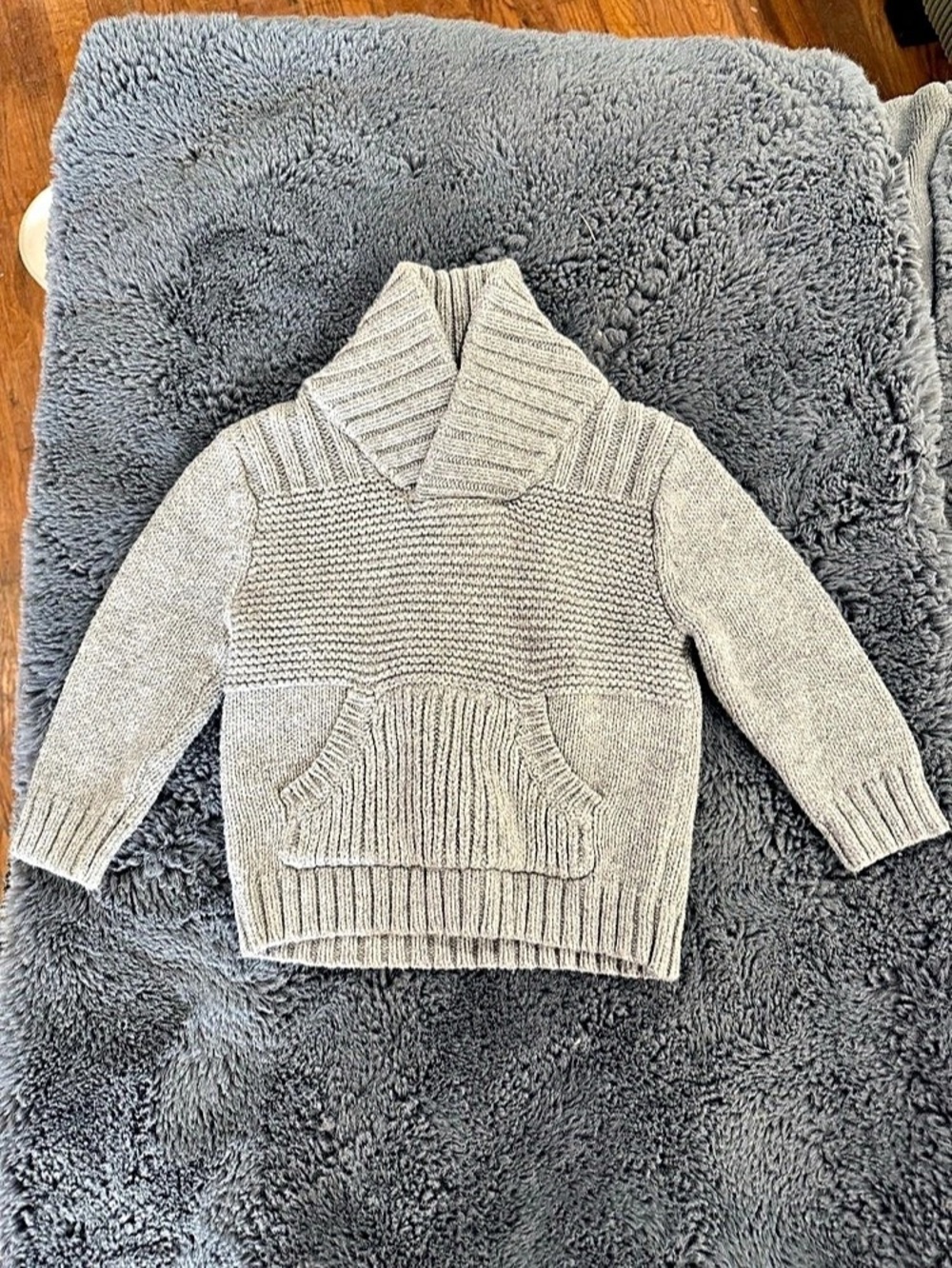 Cat & Jack Girls Gray Sweater Size 18M